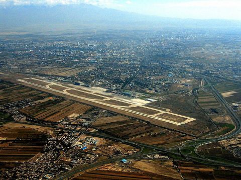 烏魯木齊地窩堡國際機(jī)場(chǎng)
