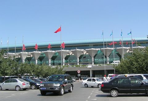 烏魯木齊地窩堡國際機(jī)場(chǎng)